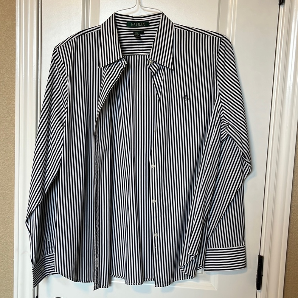 lauren by ralph lauren womens L button up